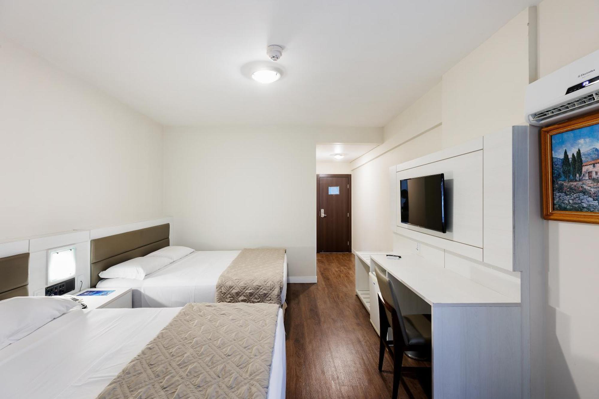 Hotel D'Sintra Balneário Camboriú Zewnętrze zdjęcie